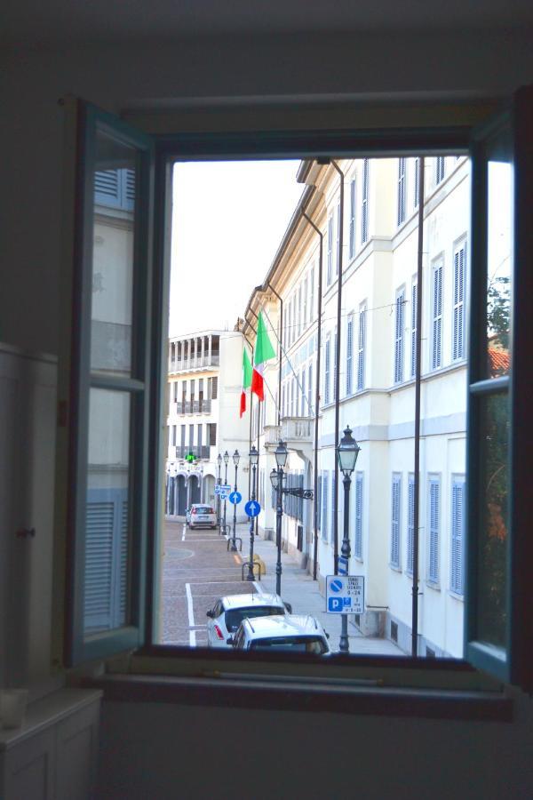 טוראטה Centro Storico Vulcano1, Bilocale Strategico Tra Milano, Como, Fiere מראה חיצוני תמונה